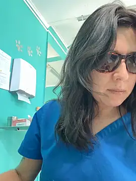 Reinacatchile online show from January 7, 9:09 pm