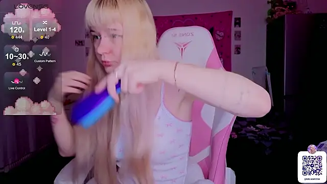 Milia Parker online show from February 21, 12:23 am