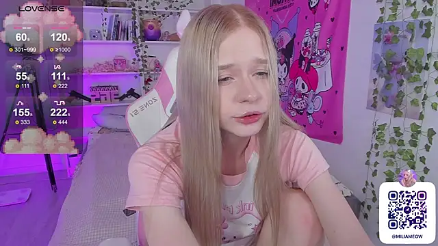 Snapshot of Milia_Parker chatting on February 15, 1:31 am Milia Parker online show from February 15, 1:31 am