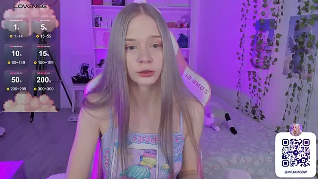Snapshot of Milia_Parker chatting on December 15, 8:47 pm Milia Parker online show from December 15, 8:47 pm