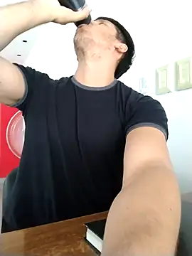 Snapshot of Jota_show chatting on February 16, 4:32 pm Jota show online show from February 16, 4:32 pm