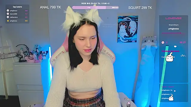 Snapshot of Gylaxie chatting on February 15, 1:10 am Gylaxie online show from February 15, 1:10 am