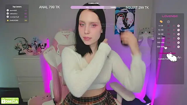 Snapshot of Gylaxie chatting on February 13, 3:14 pm Gylaxie online show from February 13, 3:14 pm
