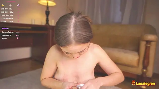 Snapshot of onetimeandforever chatting on November 18, 6:06 am onetimeandforever online show from November 18, 6:06 am