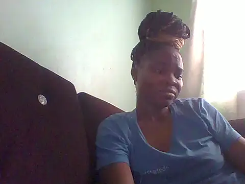 Snapshot of sexxyqueenn22 chatting on October 16, 11:29 am sexxyqueenn22 online show from October 16, 11:29 am