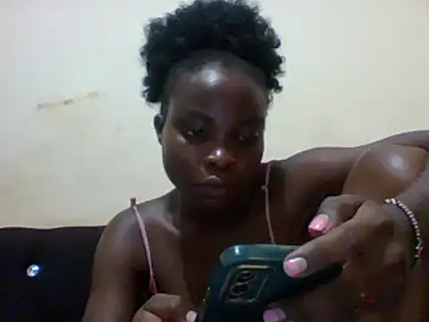 Snapshot of sexxyqueenn22 chatting on March 22, 3:52 am sexxyqueenn22 online show from March 22, 3:52 am