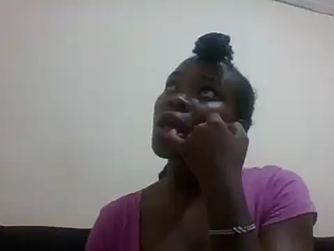 Snapshot of sexxyqueenn22 chatting on February 1, 2:58 am sexxyqueenn22 online show from February 1, 2:58 am