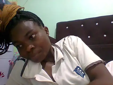 Snapshot of sexxyqueenn22 chatting on November 14, 11:03 am sexxyqueenn22 online show from November 14, 11:03 am