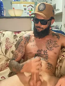 Leonpicudo online show from February 15, 6:07 pm