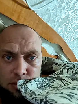 Amid7 online show from October 19, 5:26 pm