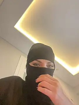 Amberonee31 online show from March 8, 10:56 pm