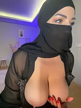 Amberonee31 online show from April 16, 9:39 pm