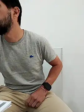 Snapshot of tatoocba88 chatting on December 17, 7:30 pm tatoocba88 online show from December 17, 7:30 pm