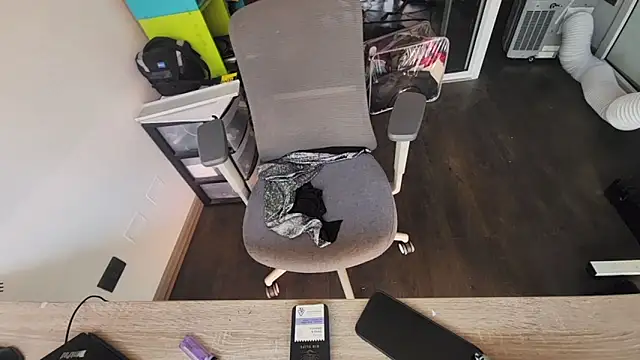 estivalia xxx online show from April 13, 7:51 pm