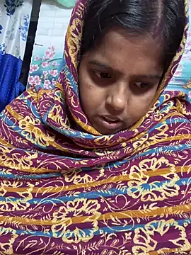 Snapshot of Beauty-queen chatting on November 12, 1:59 pm Beauty-queen online show from November 12, 1:59 pm