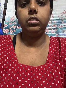 Snapshot of Beauty-queen chatting on February 26, 3:21 pm Beauty-queen online show from February 26, 3:21 pm