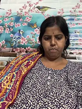 Snapshot of Beauty-queen chatting on March 9, 1:37 pm Beauty-queen online show from March 9, 1:37 pm
