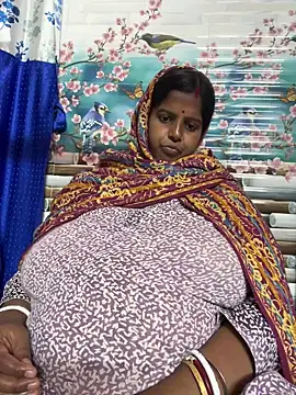 Beauty-queen online show from February 20, 2:30 pm