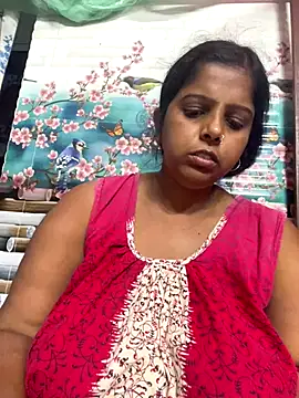 Snapshot of Beauty-queen chatting on October 9, 11:11 am Beauty-queen online show from October 9, 11:11 am