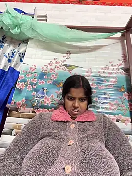 Snapshot of Beauty-queen chatting on December 16, 10:52 am Beauty-queen online show from December 16, 10:52 am