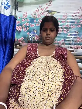 Beauty-queen online show from March 18, 11:35 am