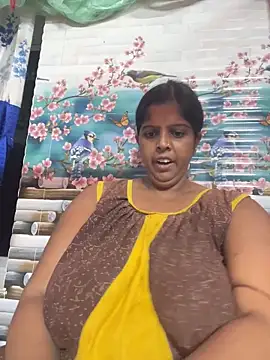 Snapshot of Beauty-queen chatting on October 26, 11:10 am Beauty-queen online show from October 26, 11:10 am