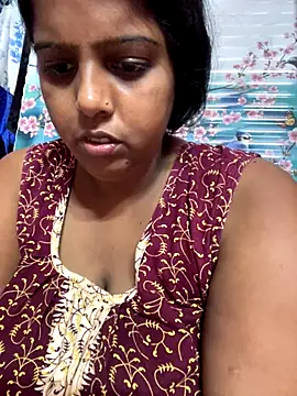 Snapshot of Beauty-queen chatting on October 30, 11:08 am Beauty-queen online show from October 30, 11:08 am