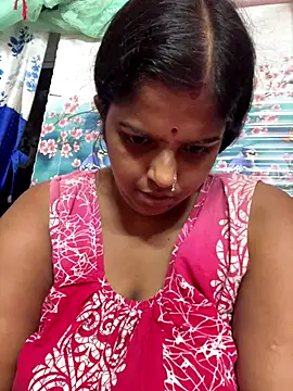Snapshot of Beauty-queen chatting on October 13, 12:40 pm Beauty-queen online show from October 13, 12:40 pm
