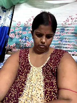 Snapshot of Beauty-queen chatting on September 28, 11:50 am Beauty-queen online show from September 28, 11:50 am