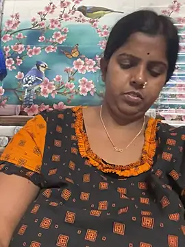 Snapshot of Beauty-queen chatting on March 15, 3:27 pm Beauty-queen online show from March 15, 3:27 pm