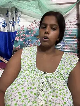 Beauty-queen online show from June 28, 1:39 pm