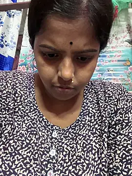 Snapshot of Beauty-queen chatting on March 5, 4:46 pm Beauty-queen online show from March 5, 4:46 pm