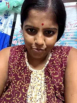 Snapshot of Beauty-queen chatting on October 14, 1:01 pm Beauty-queen online show from October 14, 1:01 pm