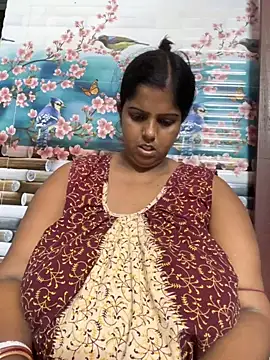 Snapshot of Beauty-queen chatting on October 16, 10:23 am Beauty-queen online show from October 16, 10:23 am