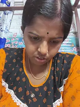 Snapshot of Beauty-queen chatting on March 17, 1:50 pm Beauty-queen online show from March 17, 1:50 pm