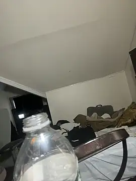 Snapshot of MynameisPaco chatting on December 3, 8:19 pm MynameisPaco online show from December 3, 8:19 pm