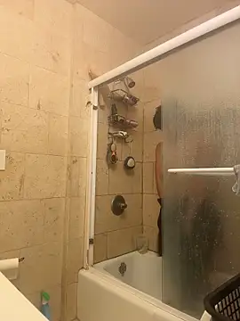 Snapshot of MynameisPaco chatting on November 14, 1:15 pm MynameisPaco online show from November 14, 1:15 pm