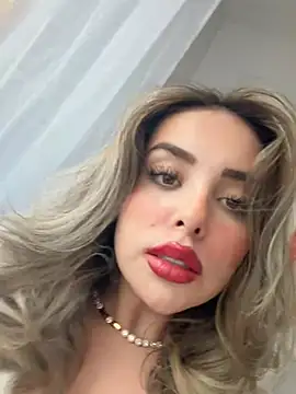 Alirawrz online show from February 2, 3:11 pm