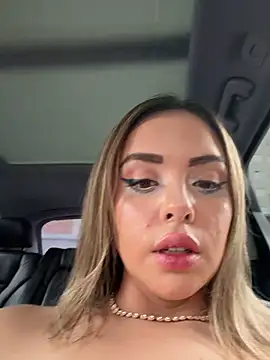 Alirawrz online show from April 19, 12:50 pm