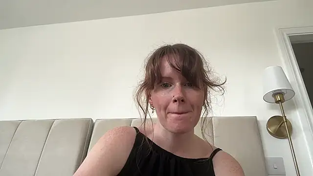 Snapshot of redheadrosie69 chatting on July 10, 8:47 am redheadrosie69 online show from July 10, 8:47 am