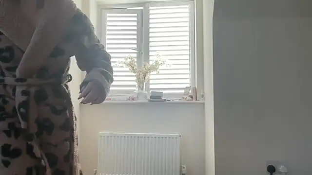 redheadrosie69 online show from November 20, 10:16 am