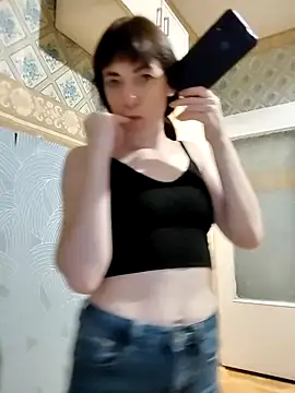 NikaXBerry online show from December 21, 4:57 pm