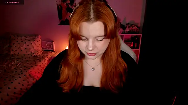 Snapshot of _Lisa_x chatting on October 19, 3:48 pm Lisa x online show from October 19, 3:48 pm