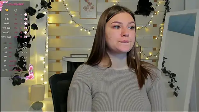 Josephine Kiss online show from March 15, 10:22 am