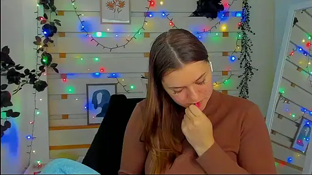 Josephine Kiss online show from April 18, 7:22 am