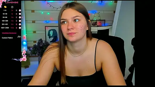 Josephine Kiss online show from May 19, 1:51 pm