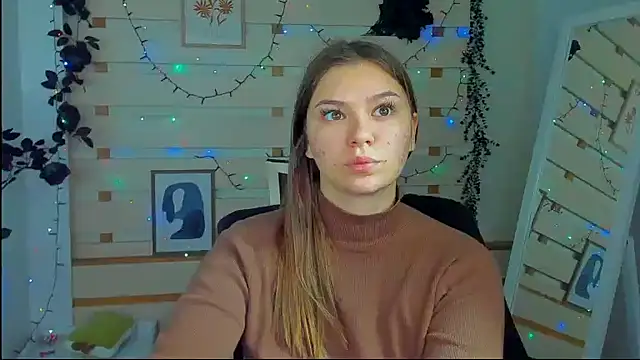 Josephine Kiss online show from April 19, 6:36 am