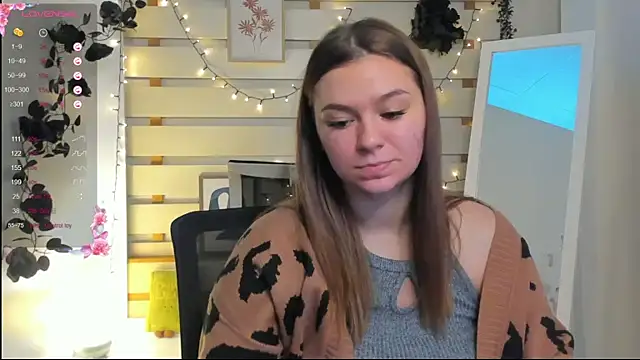 Josephine Kiss online show from March 5, 11:18 am