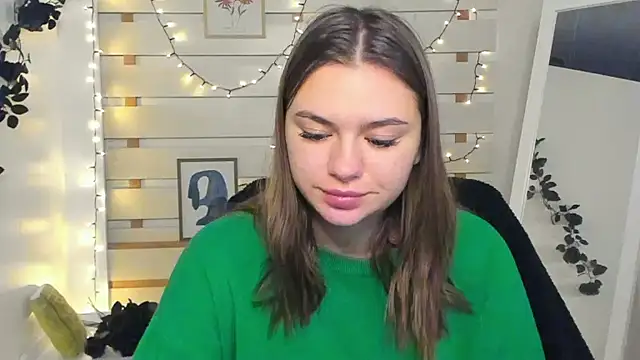 Josephine Kiss online show from November 14, 6:17 am