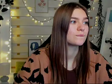 Josephine Kiss online show from February 22, 8:39 am